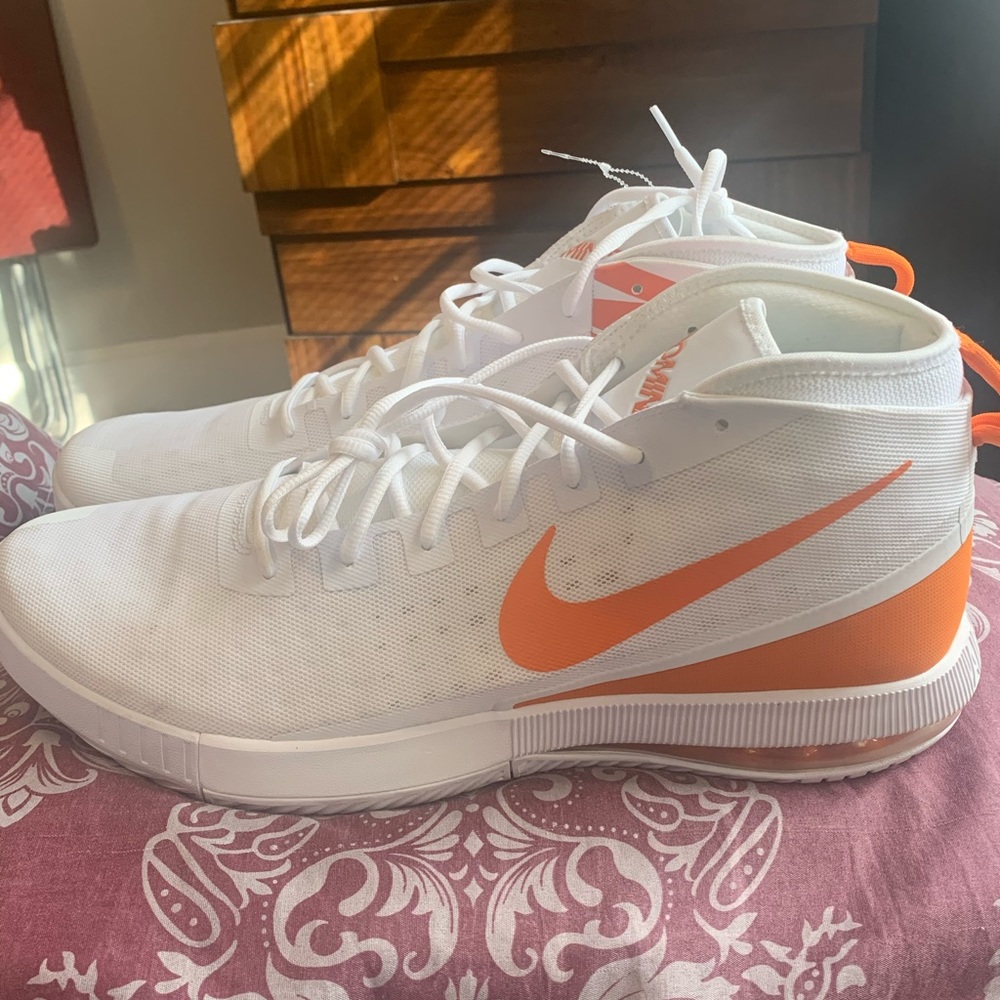 Men’s Nike Airmax Dominate